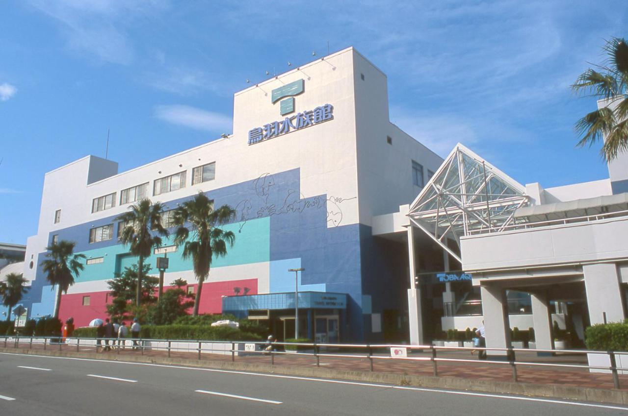 Hotel Road Inn Toba