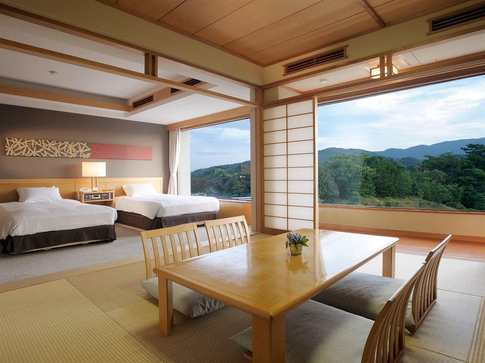 Toba Hotel International