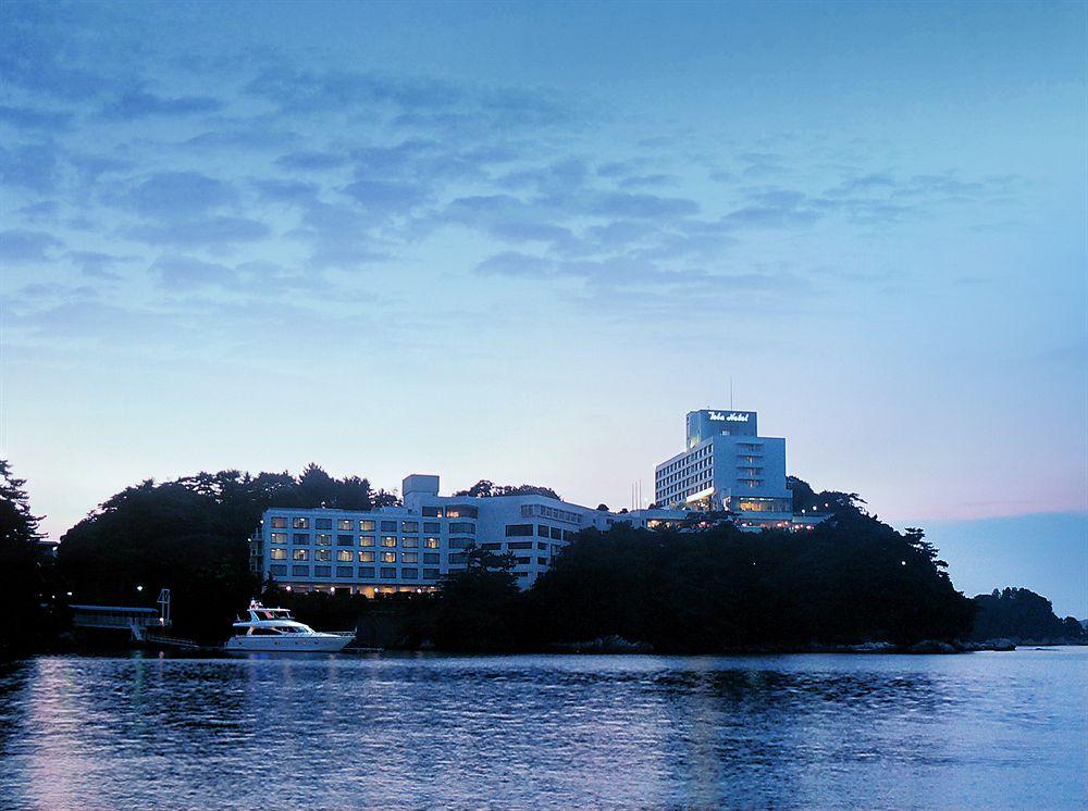 Toba Hotel International