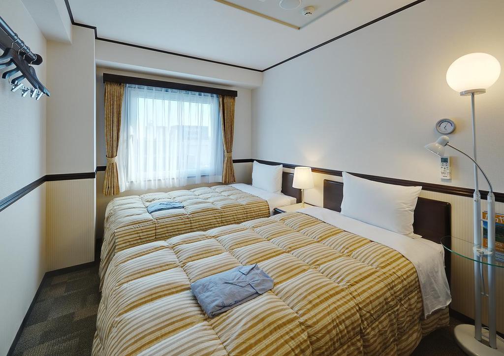 Toyoko Inn Saitama Toda Koen-Eki Nishi-Guchi