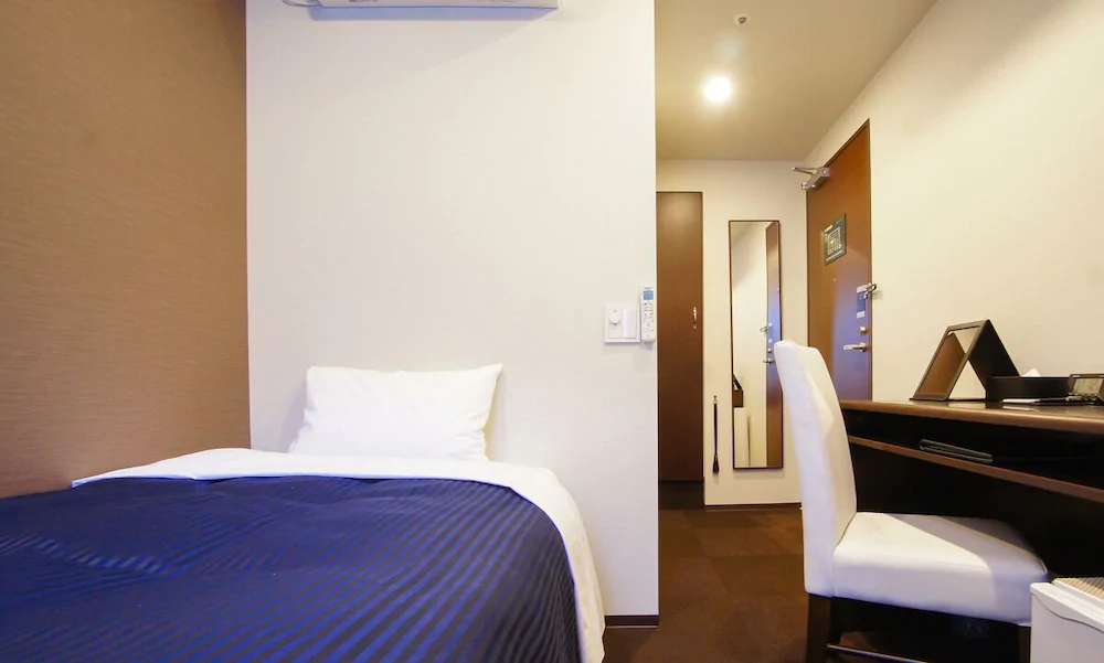 Hotel Livemax Toyama