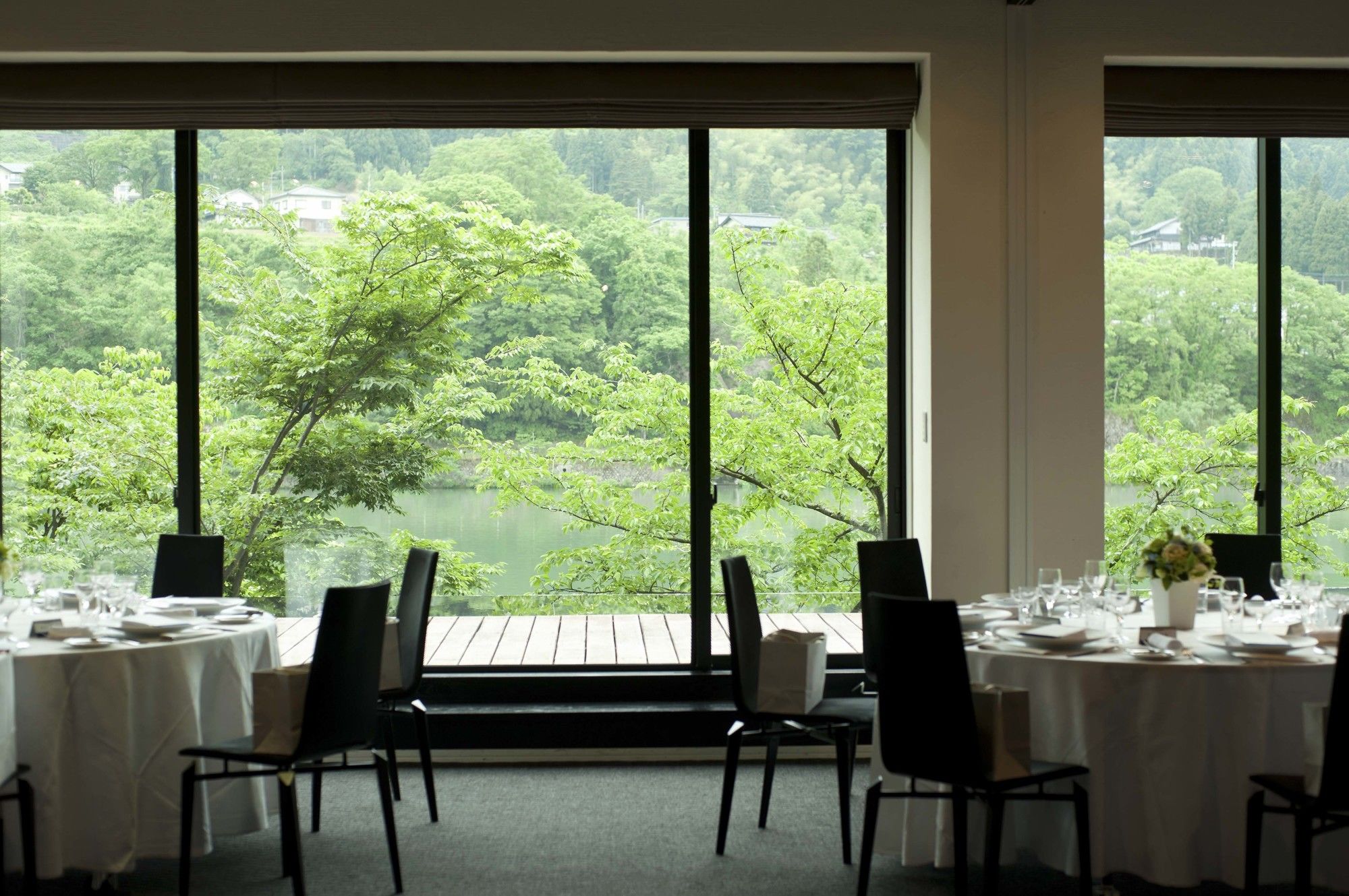 River Retreat Garaku