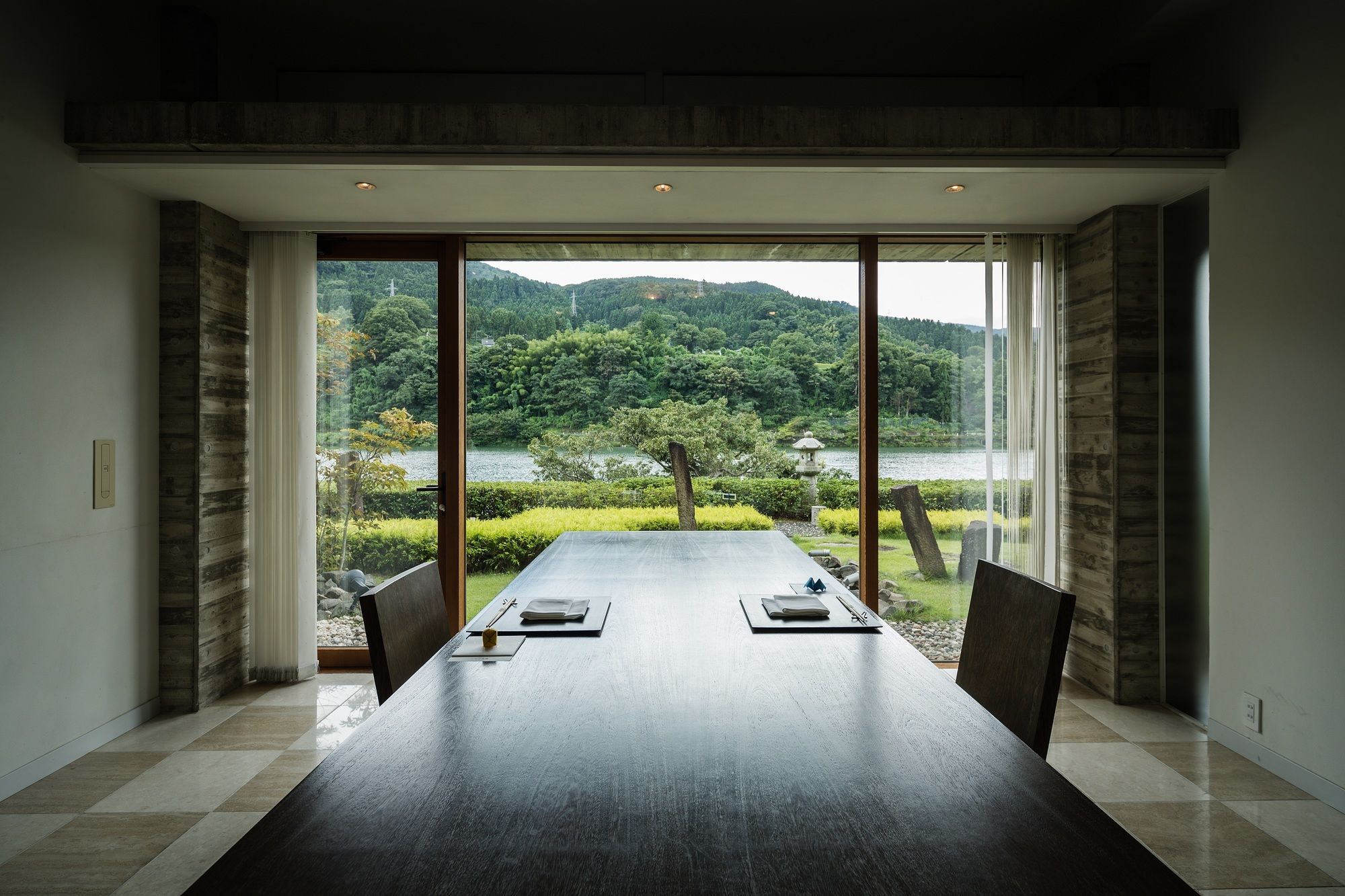 River Retreat Garaku