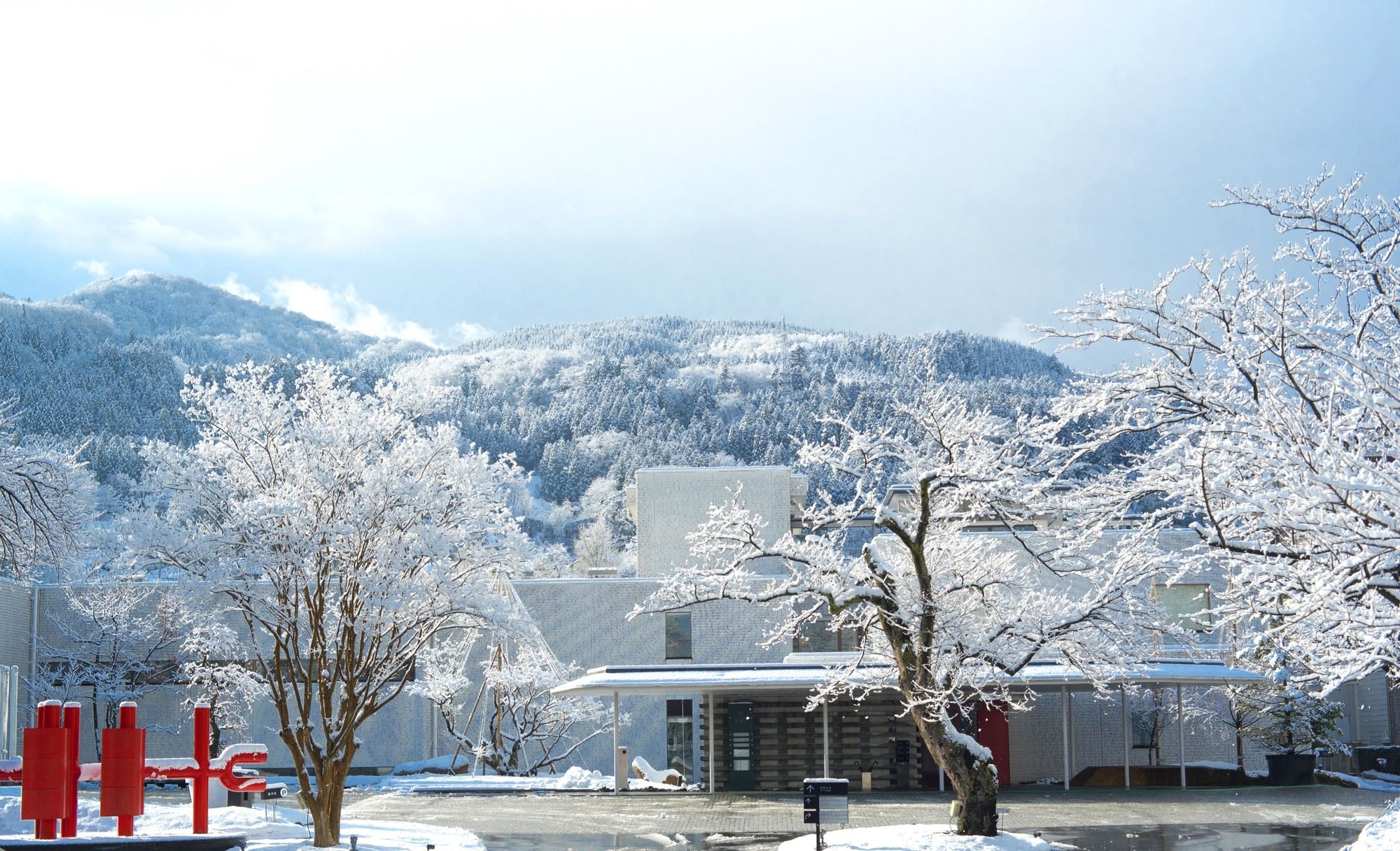 River Retreat Garaku