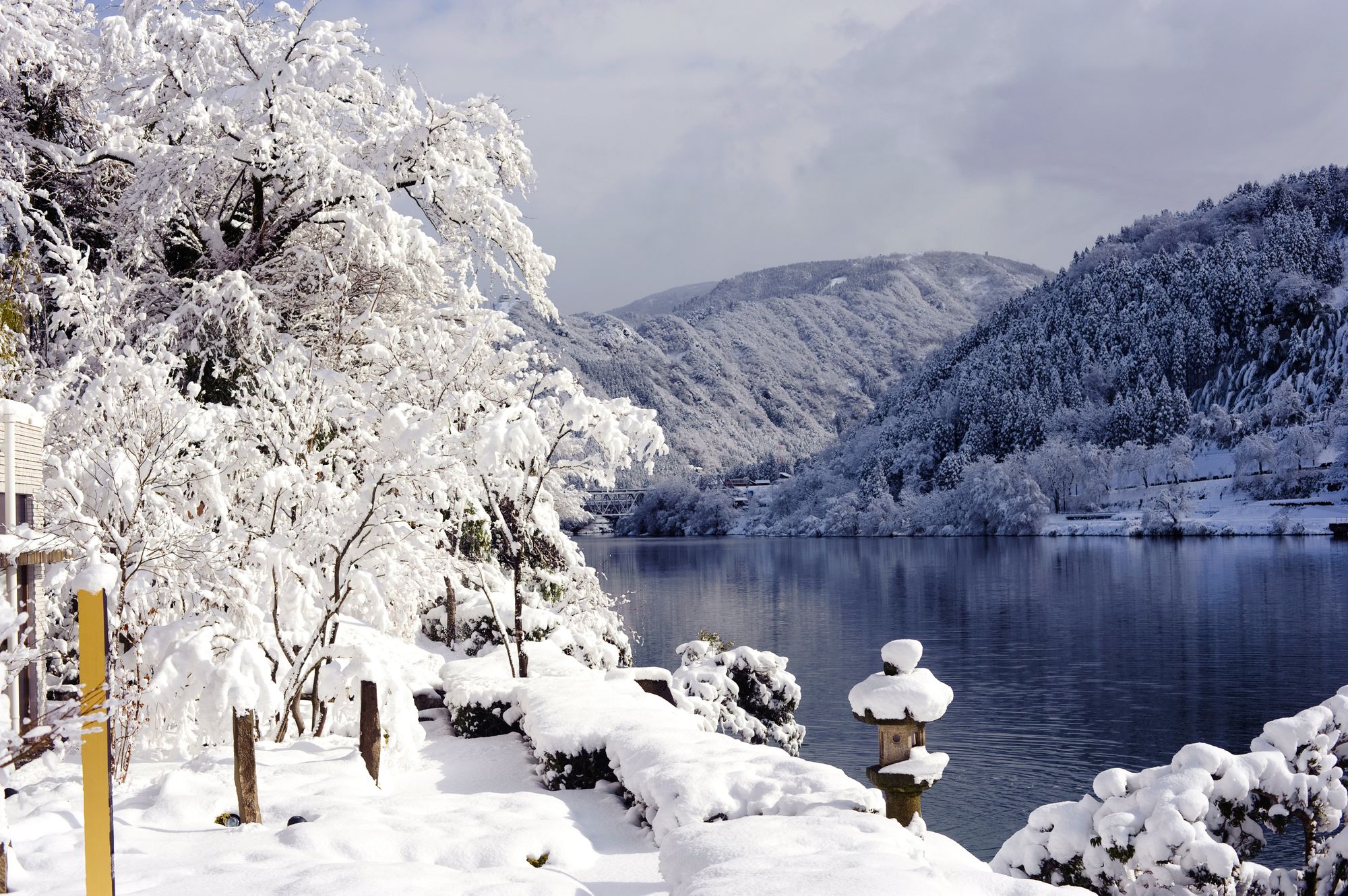 River Retreat Garaku