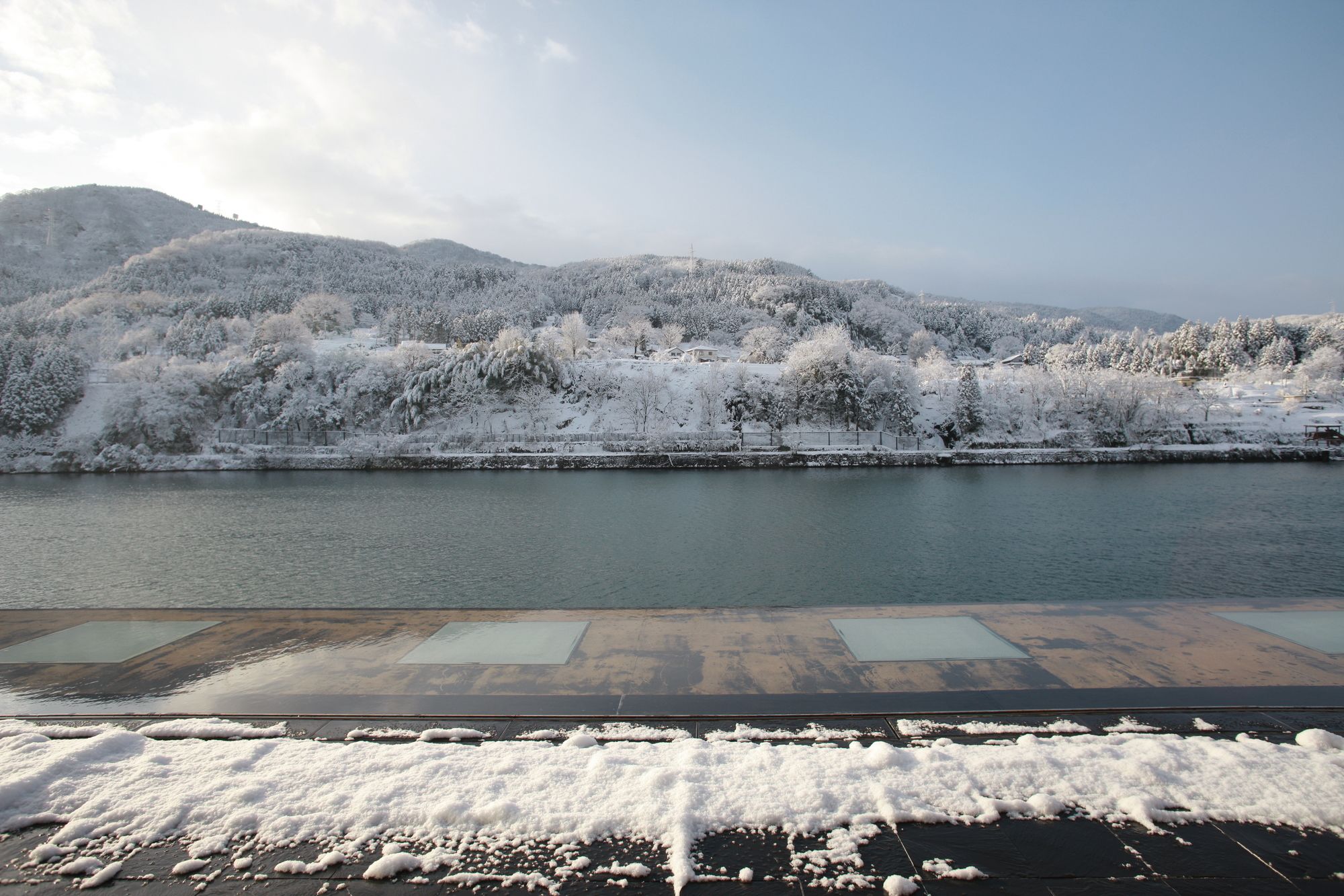 River Retreat Garaku