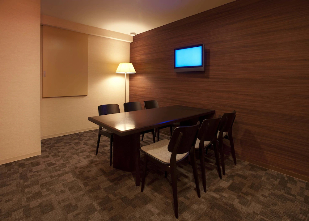 Center Hotel Toyota