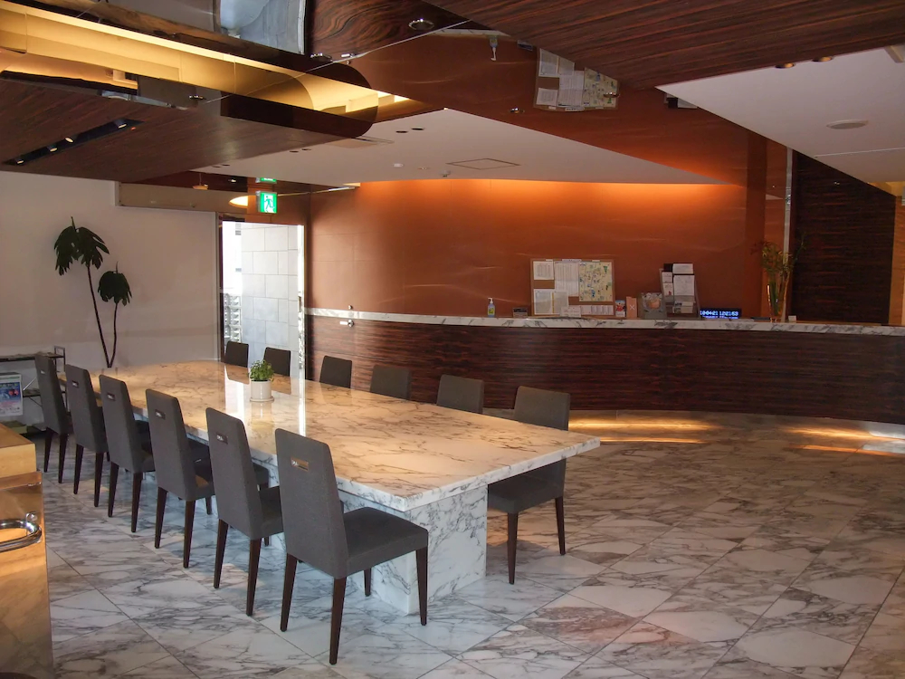 Center Hotel Toyota