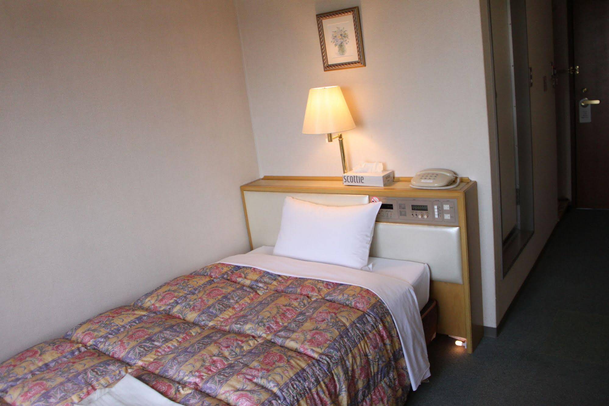 Hotel Palace Inn Toyota