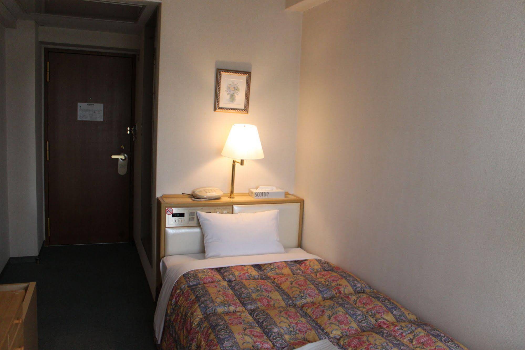 Hotel Palace Inn Toyota