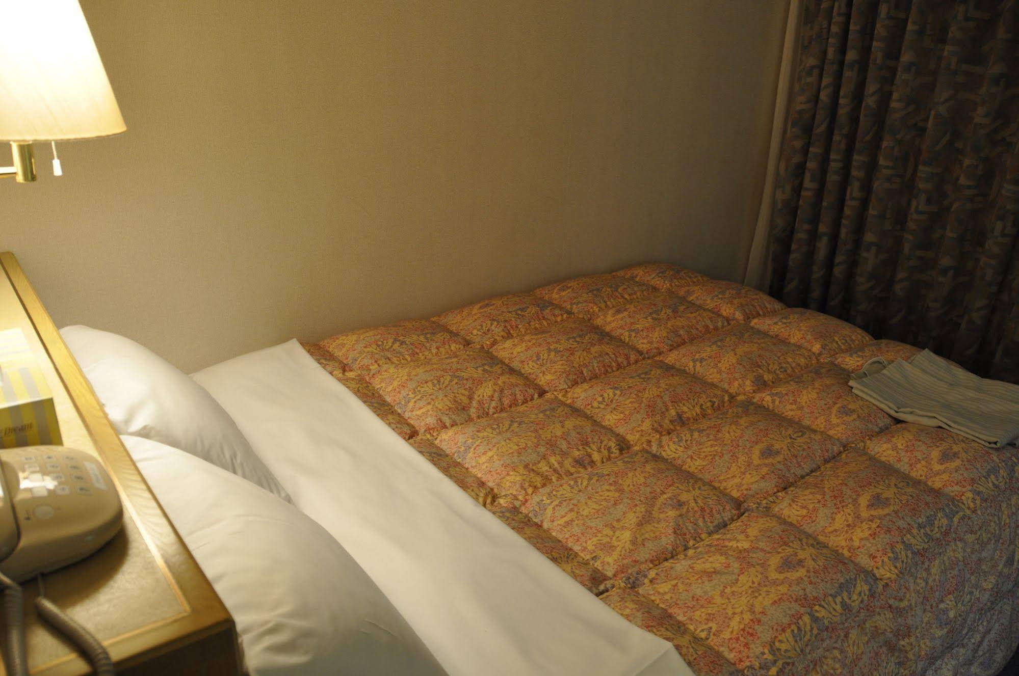 Hotel Palace Inn Toyota