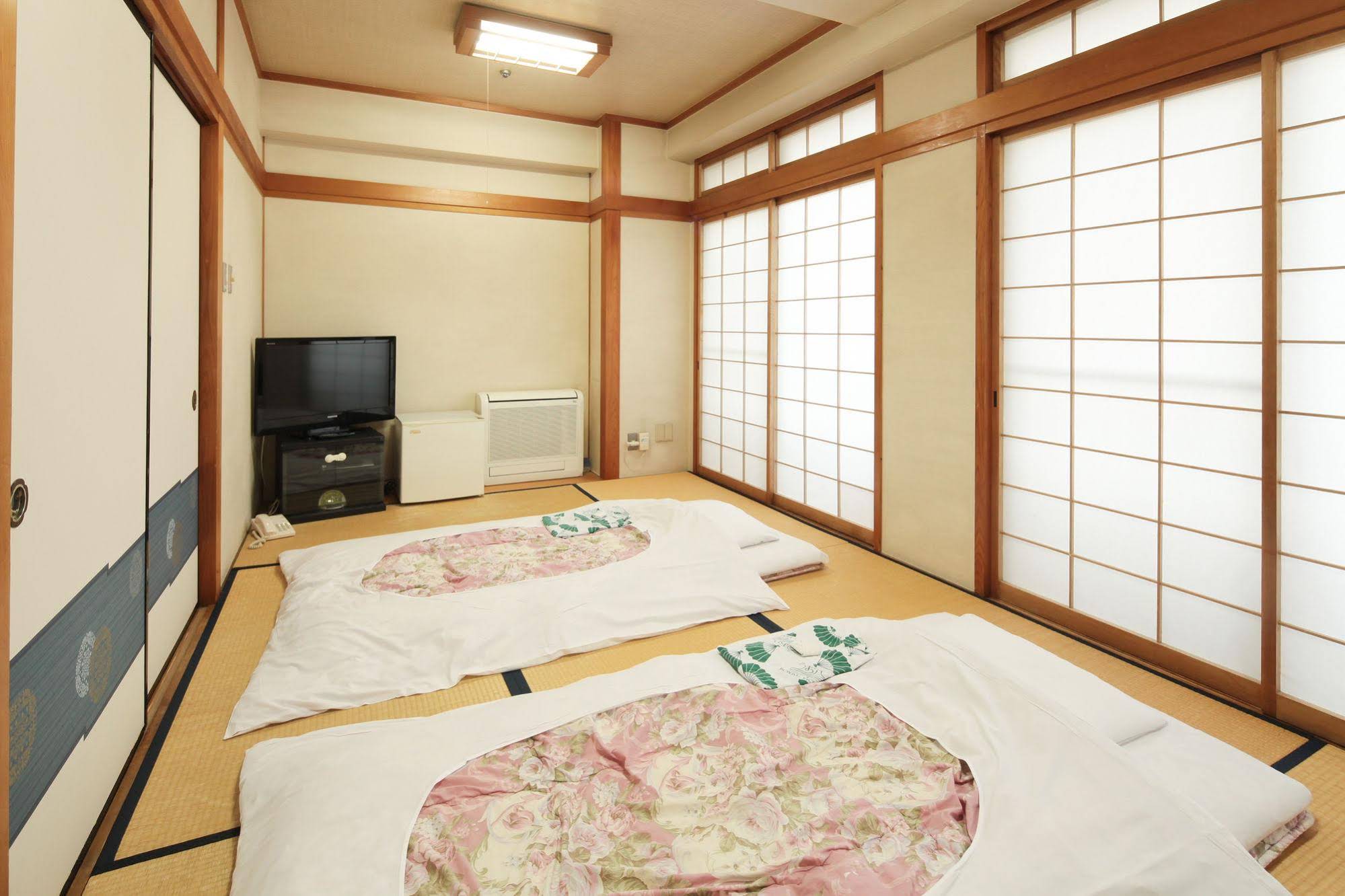 Royal Hotel Uohachi