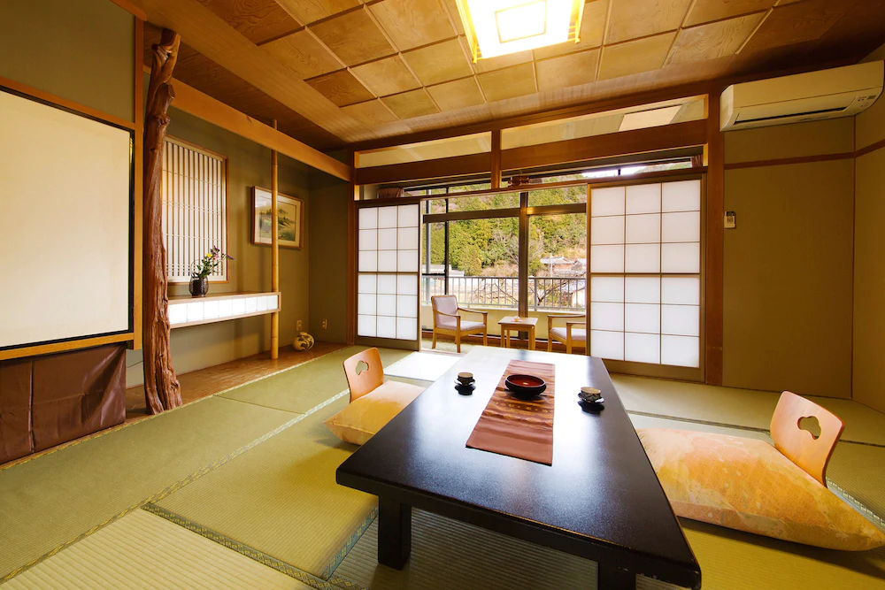 Yumoto Sakakibarakan