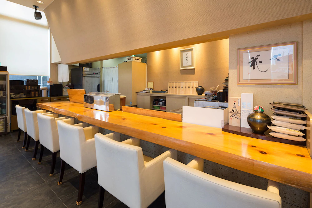 APA Hotel Tsubamesanjyo Ekimae
