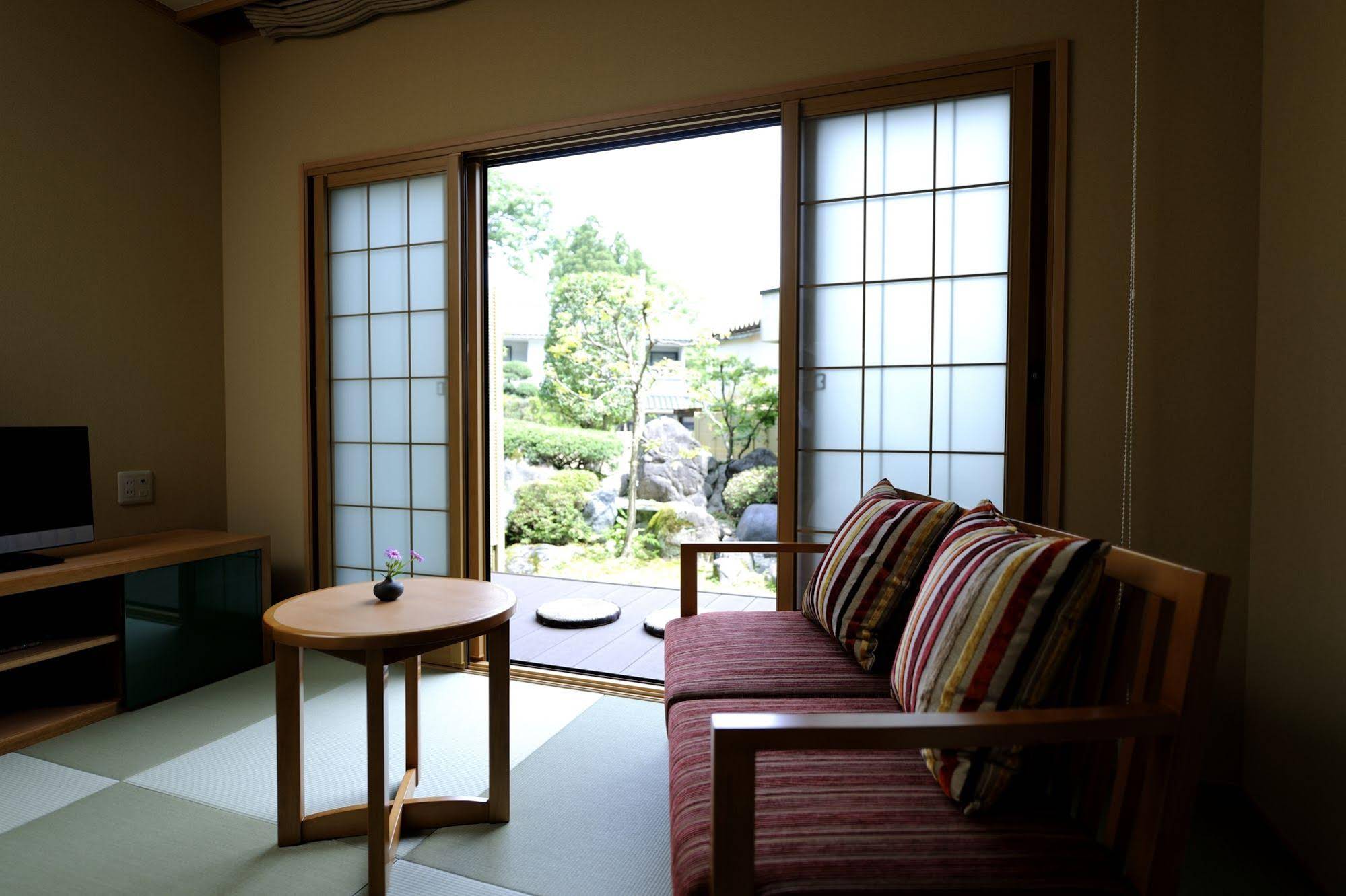 Oyado Ikegami