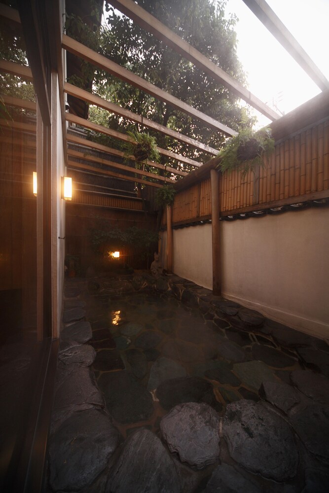 Matsudaya Hotel