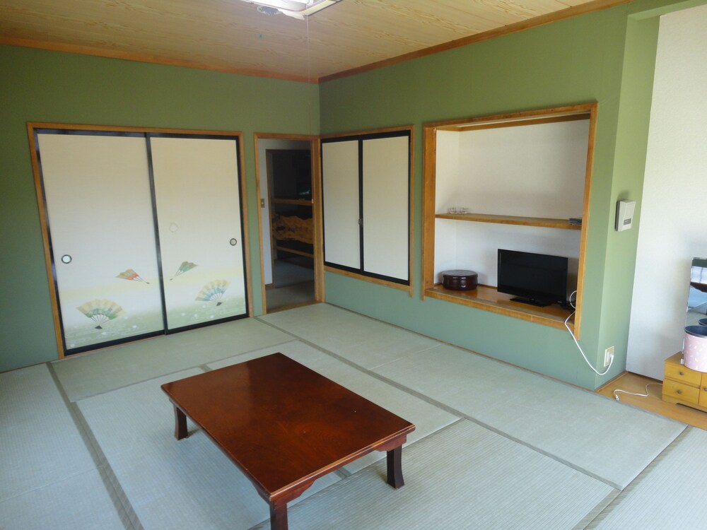 Minshuku Yamanouchi