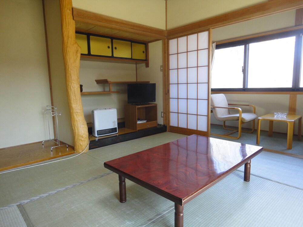 Minshuku Yamanouchi