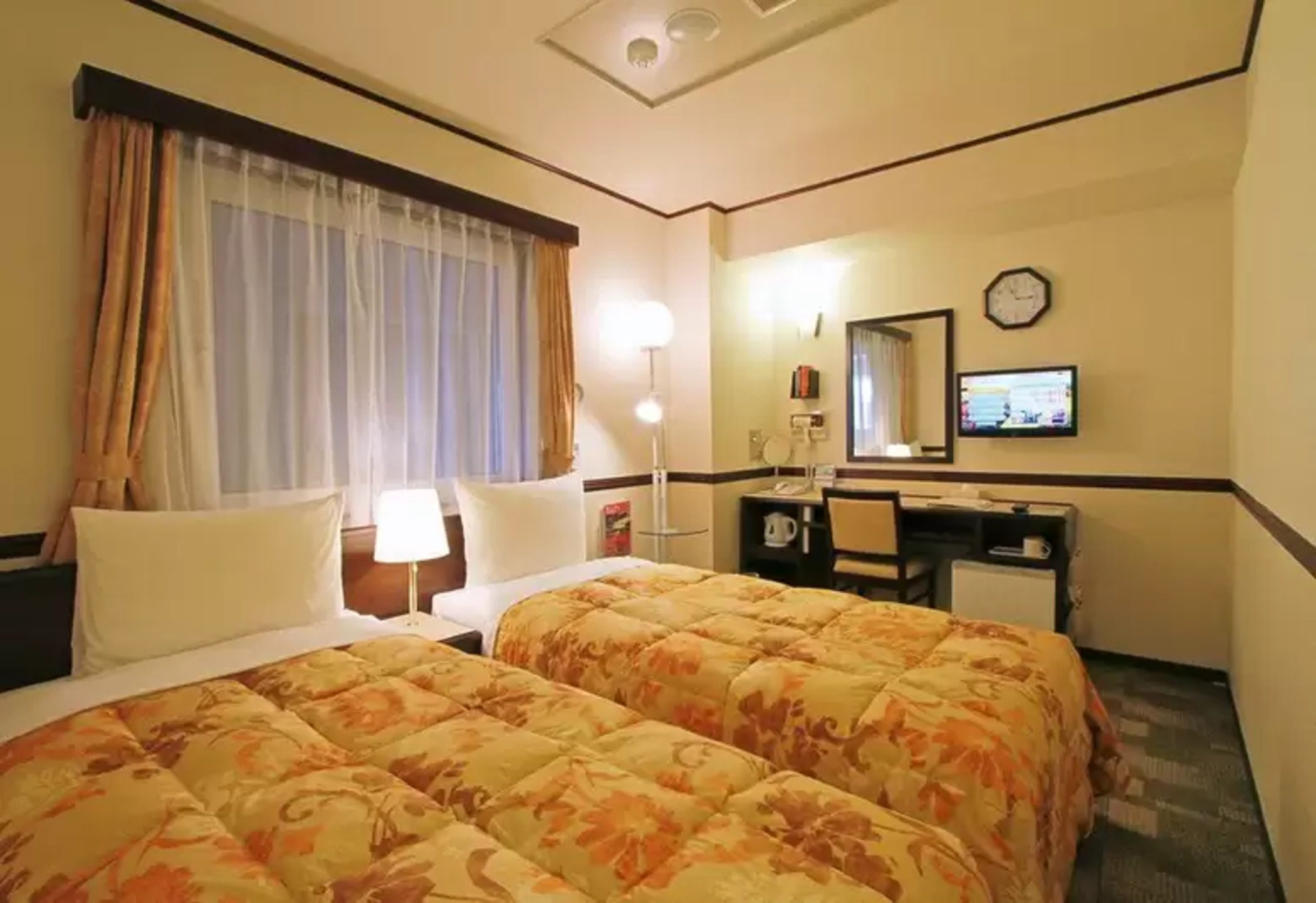 Toyoko Inn Yonezawa Ekimae