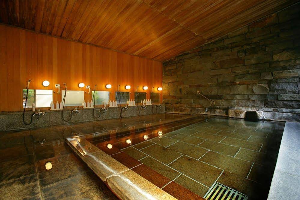 Yugawara Spa Ryokan Ashikari