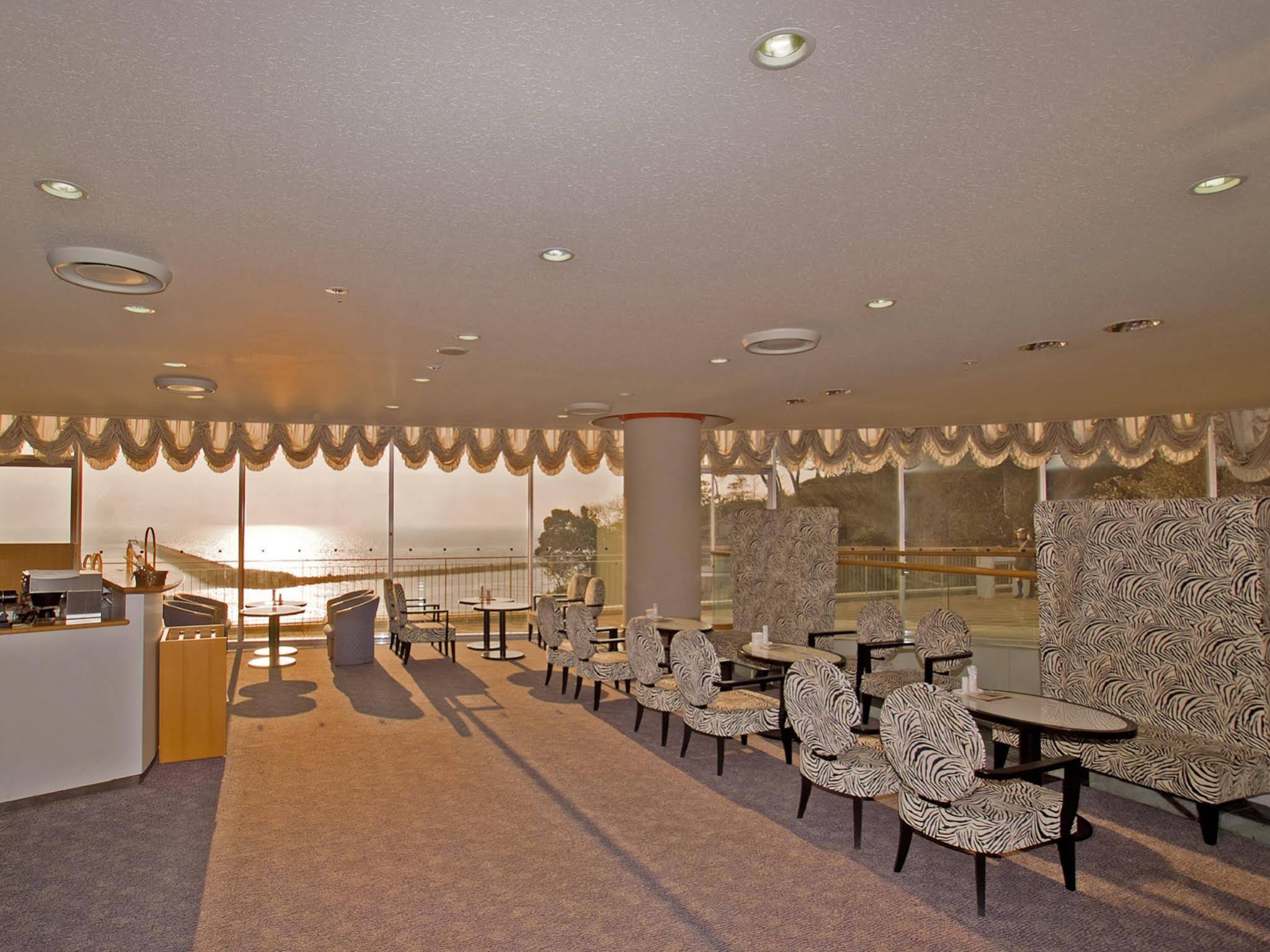 Marine Terrace Ashiya