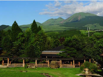 Arden Hotel Aso
