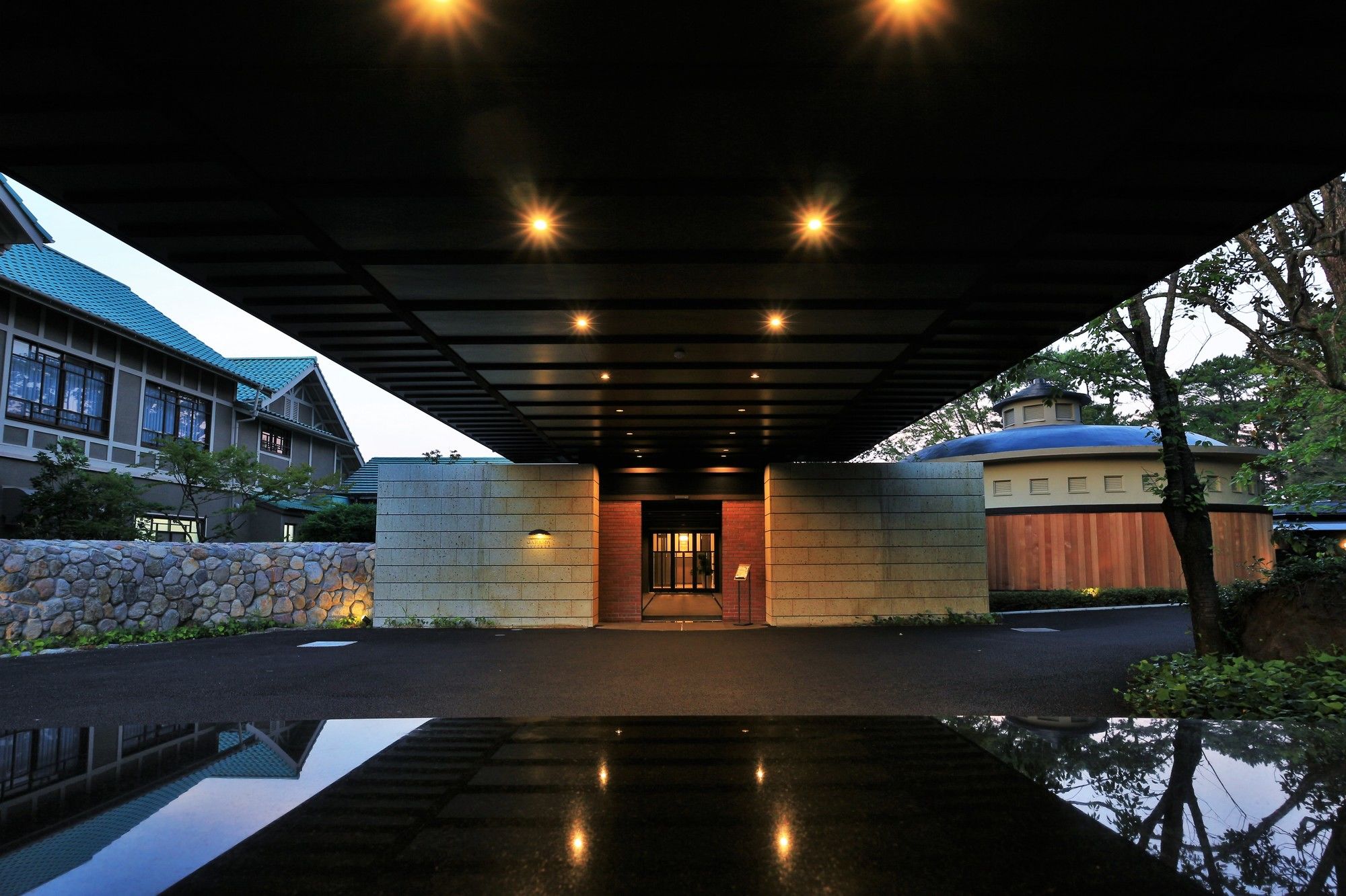 Gahama Terrace