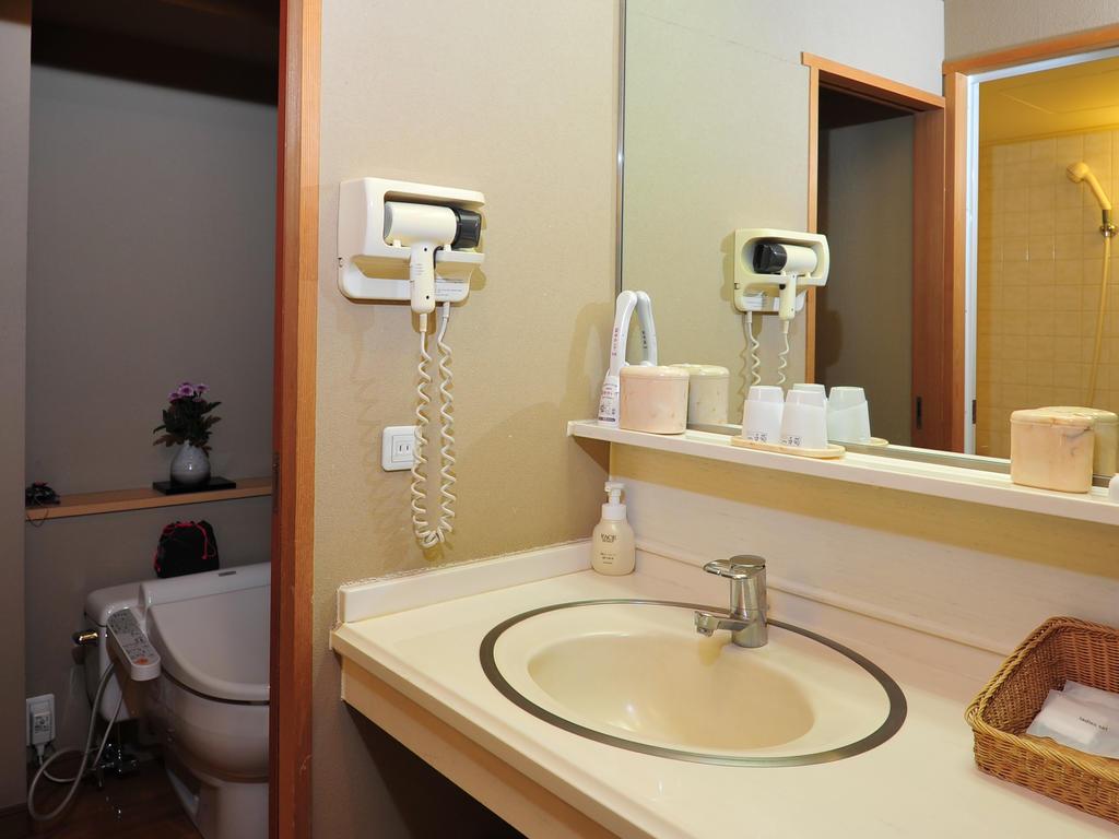 Hotel Shiragiku