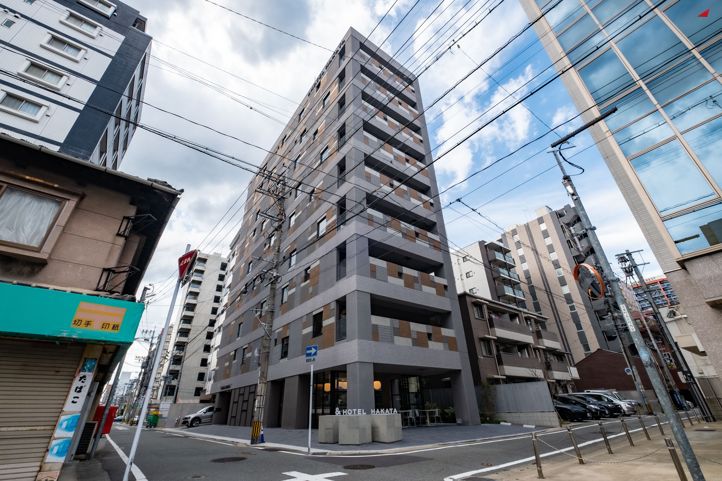 & Hotel Hakata