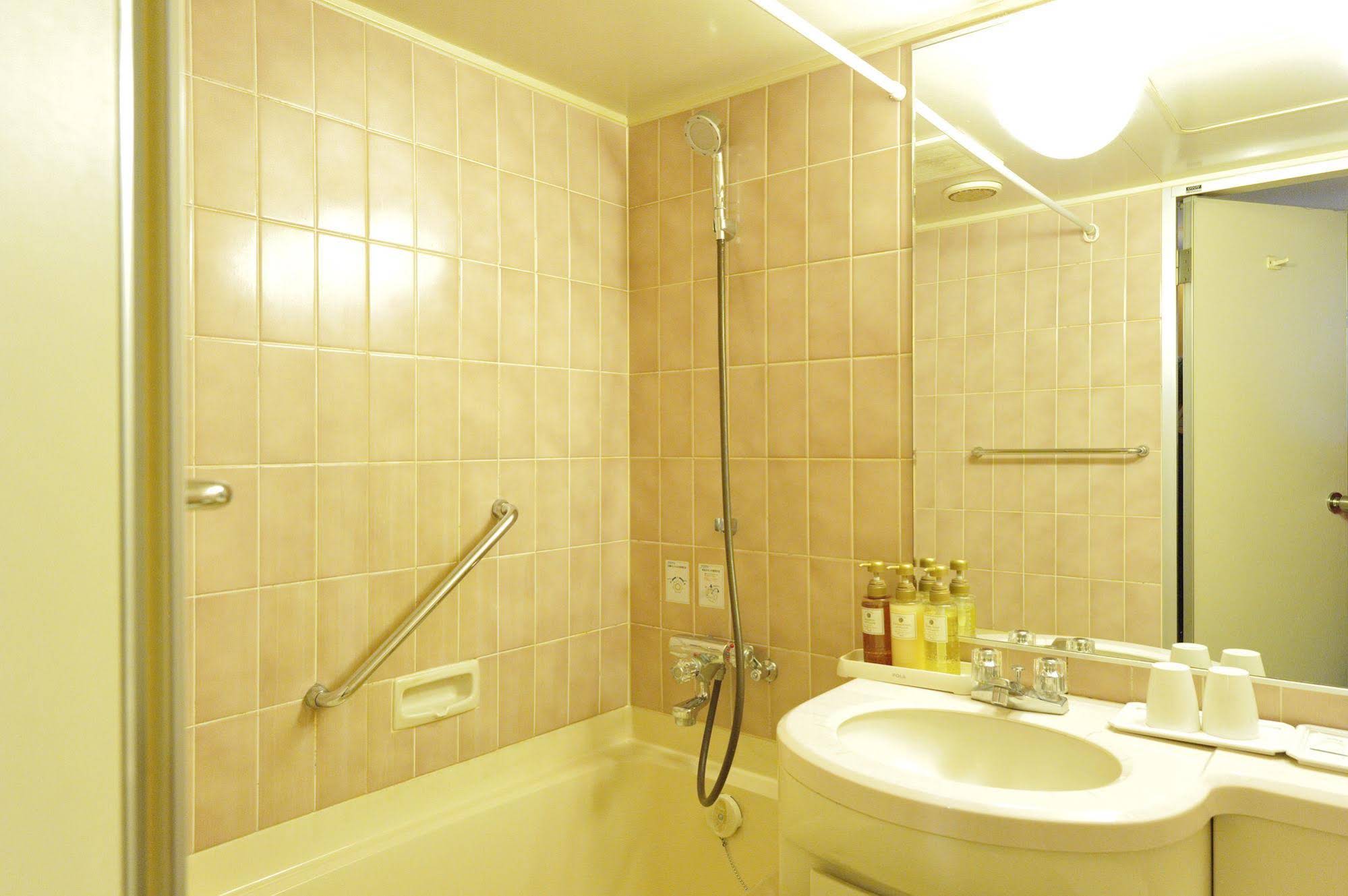 Court Hotel Fukuoka Tenjin