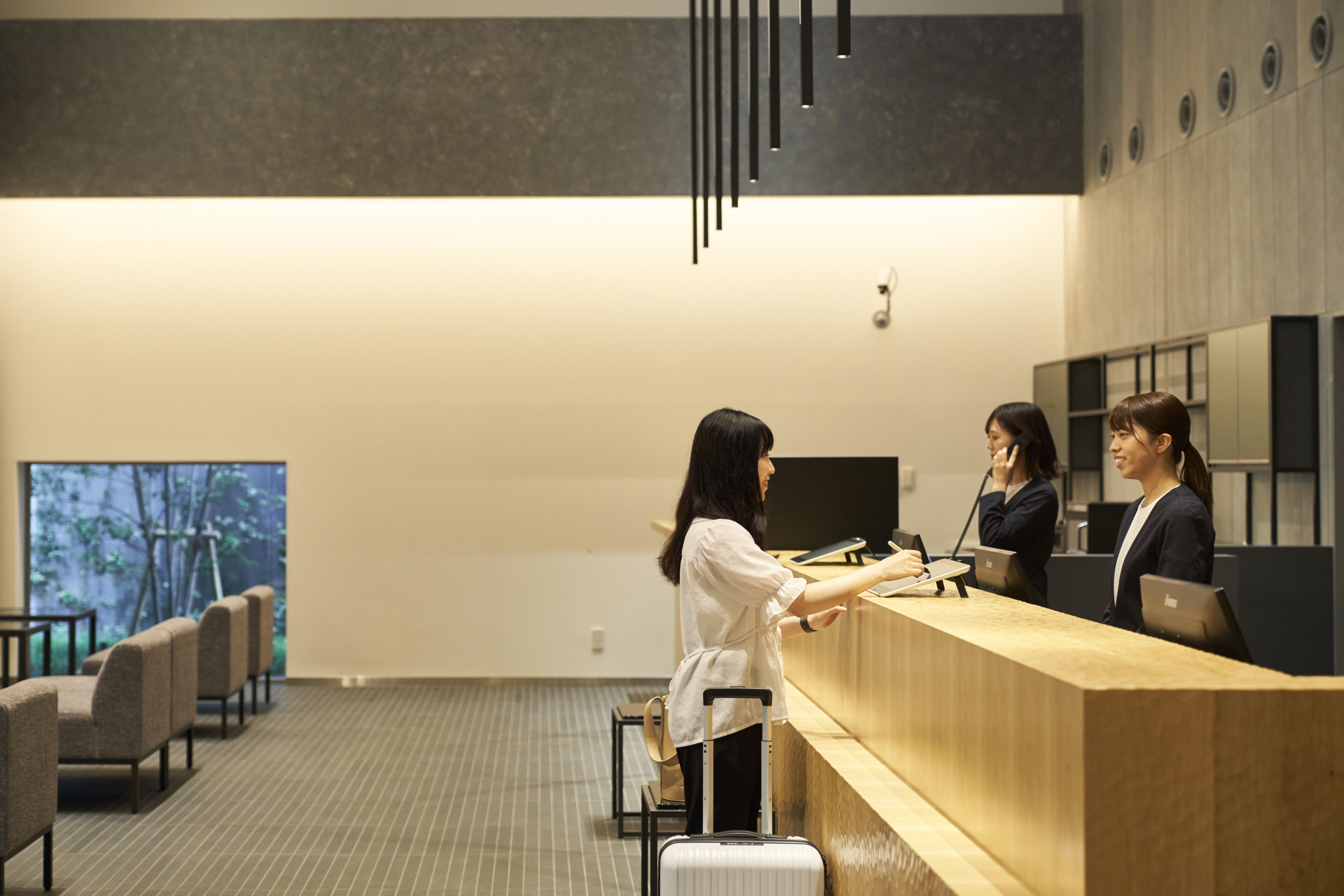 Cross Life Hakata Yanagibashi