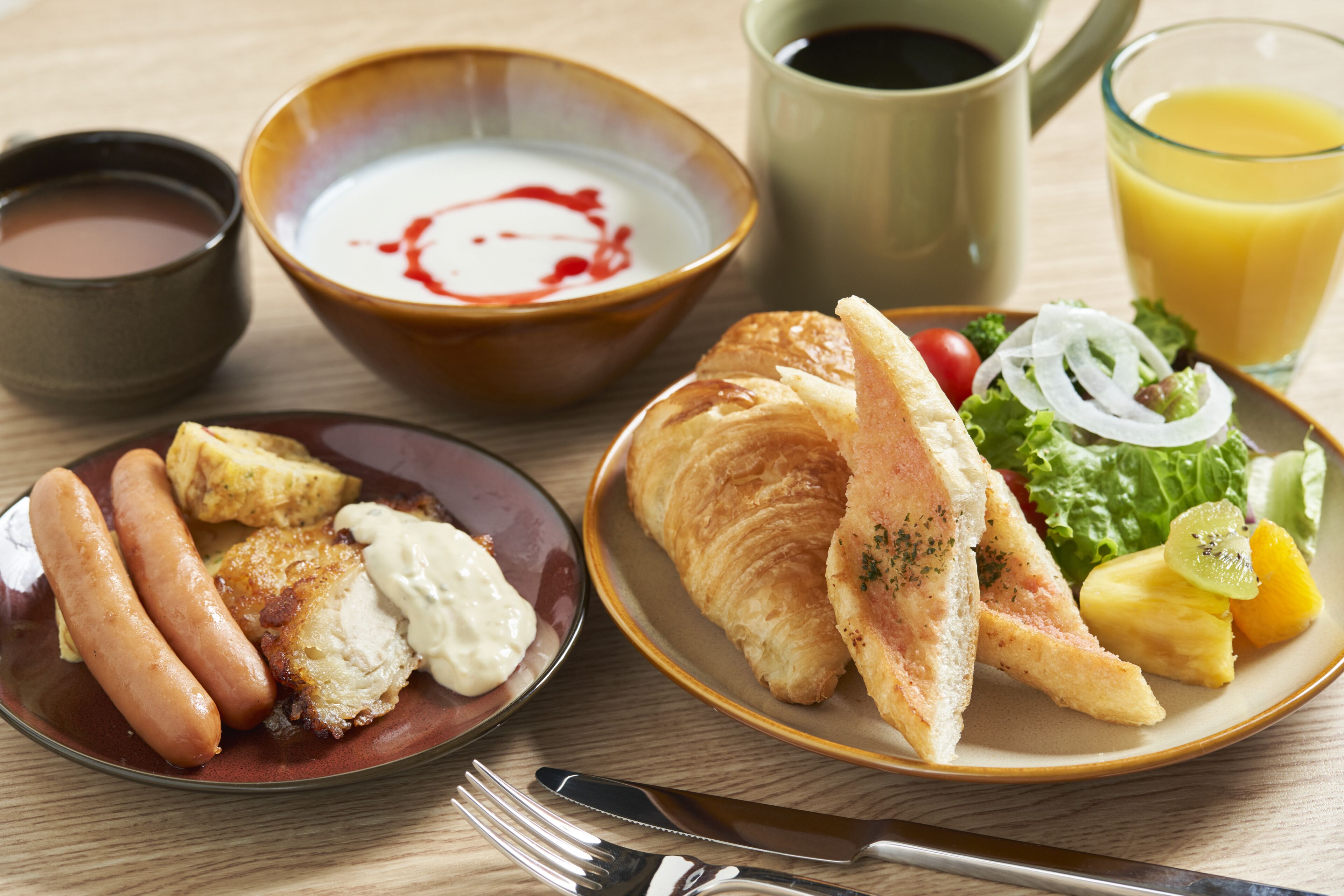 Cross Life Hakata Yanagibashi