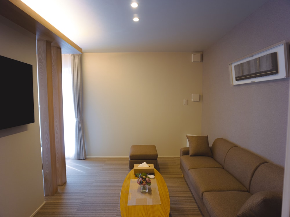 Grand Base Hakata Sumiyoshi