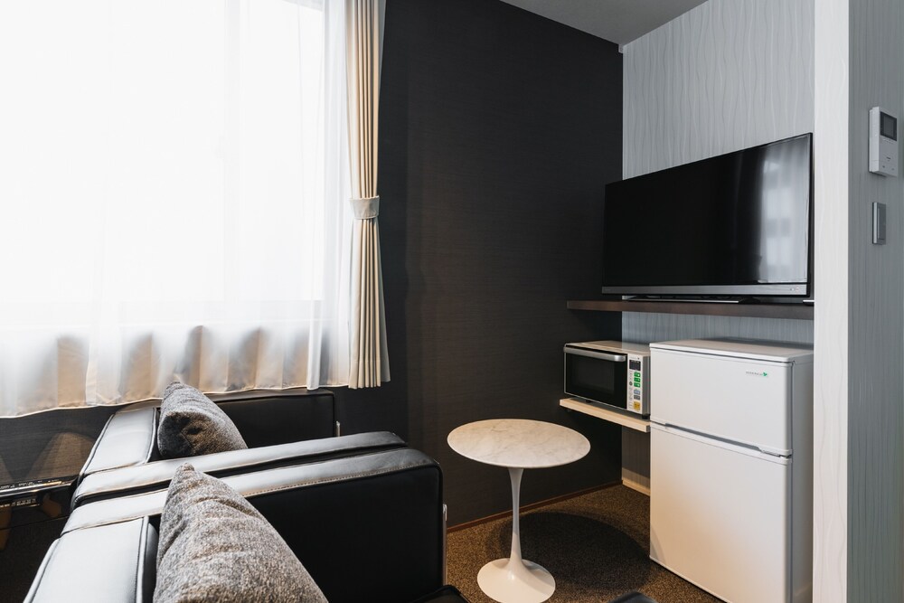 Grand Base Tenjin