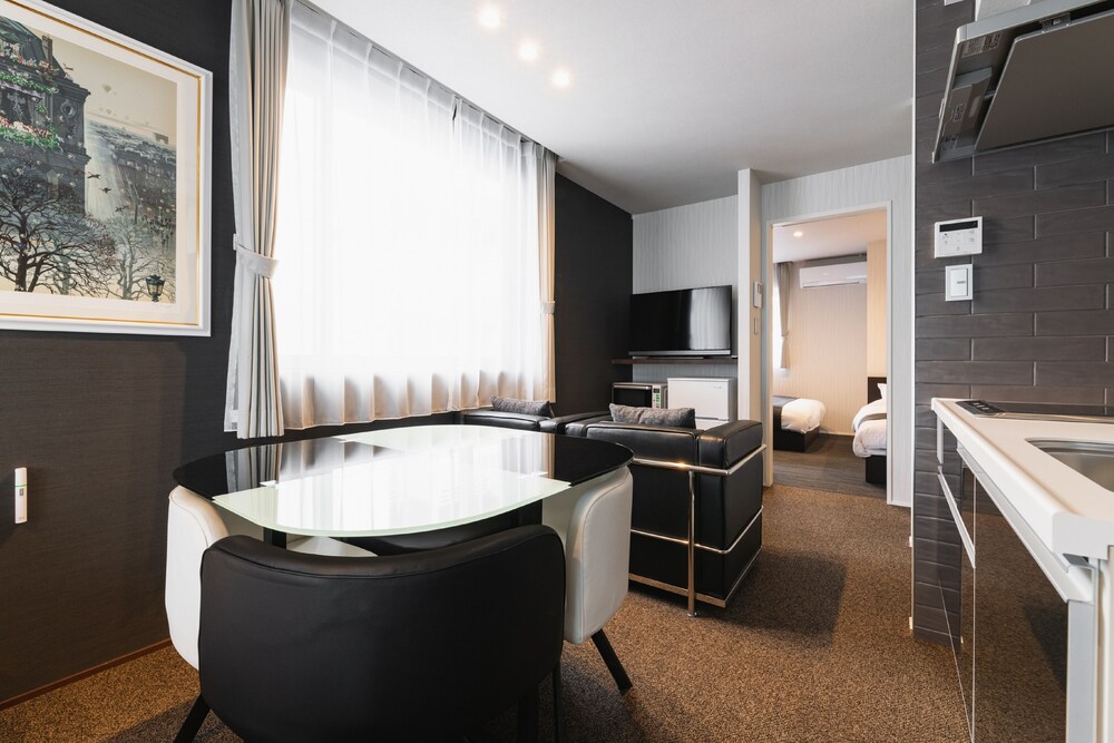 Grand Base Tenjin