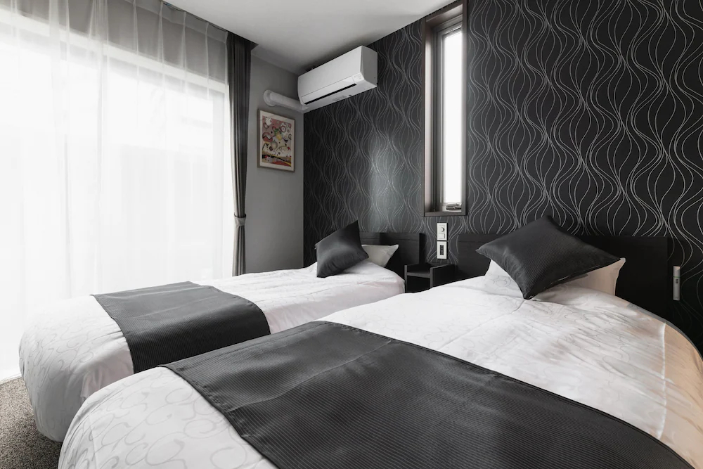 Grand Base Tenjin