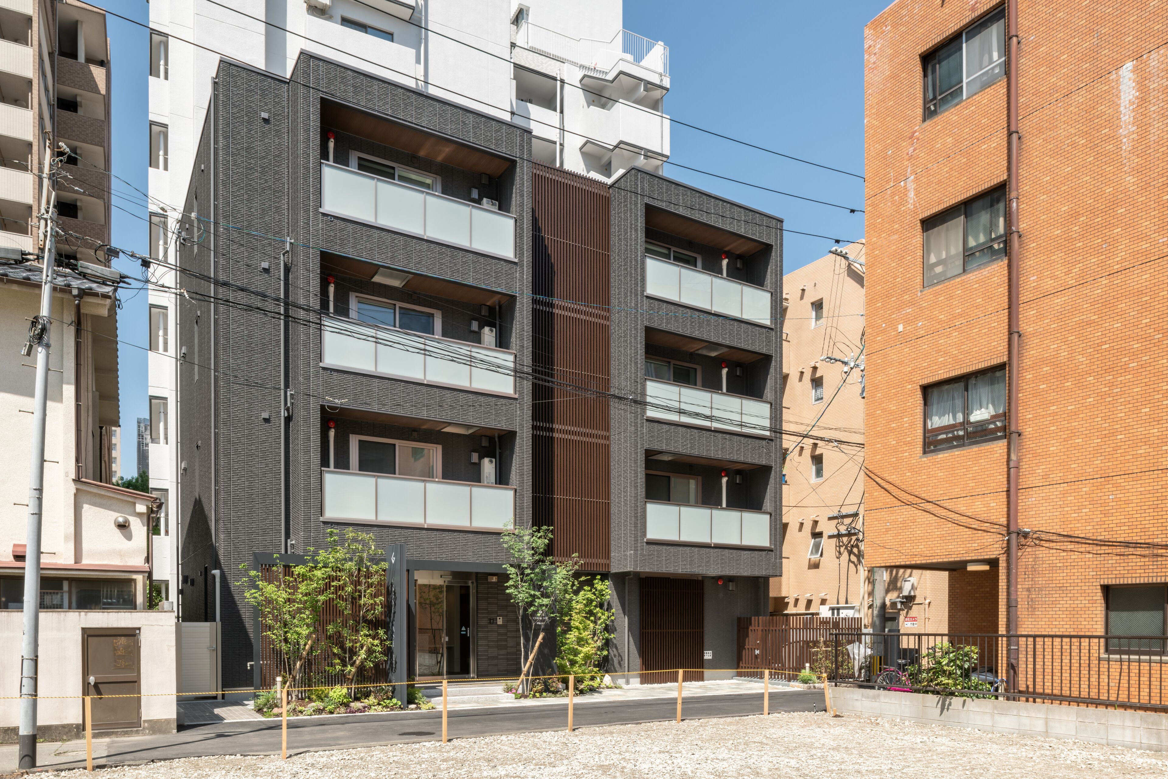 Grand Base Yakuin Odori