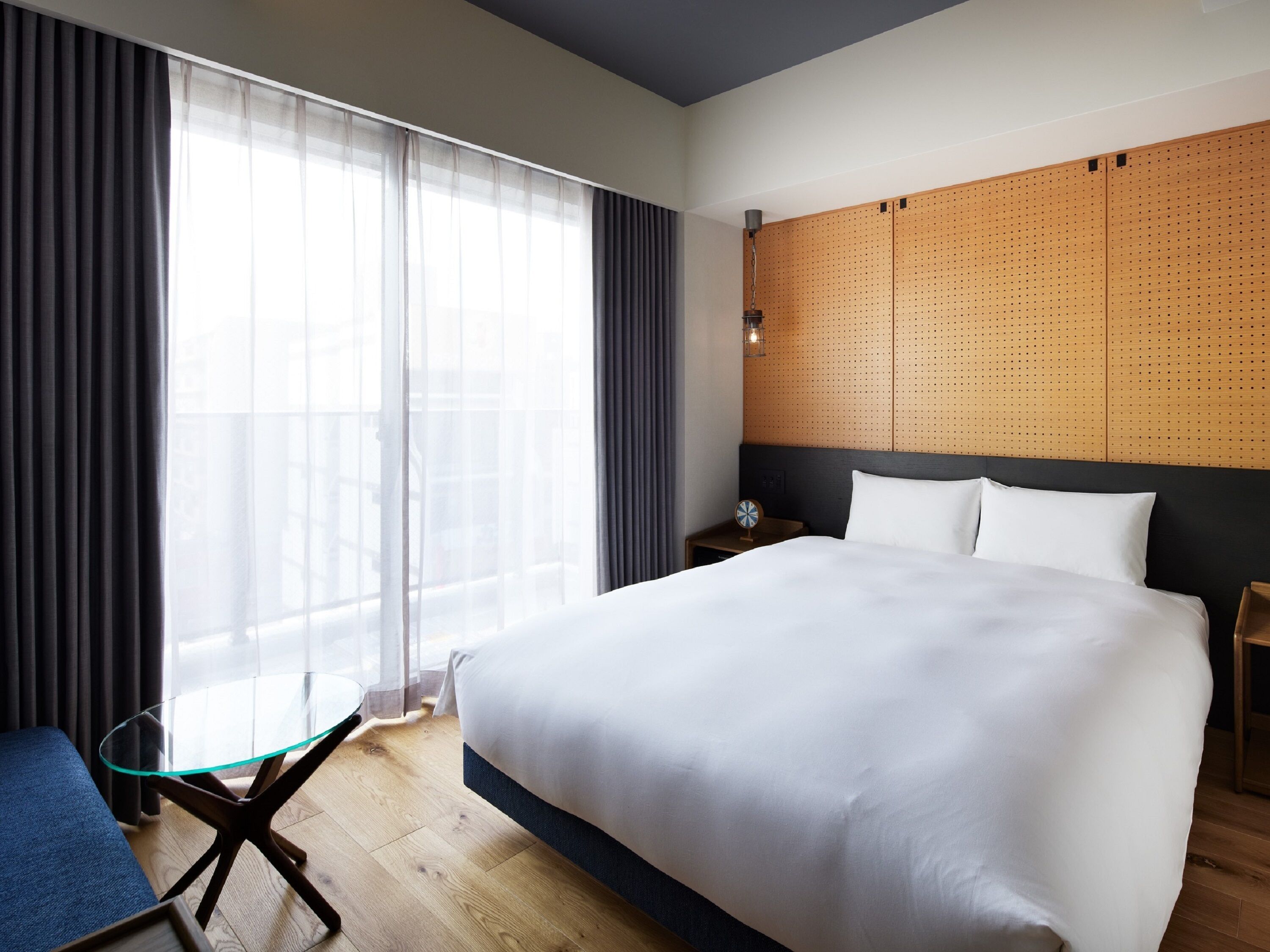 Lamp Light Books Hotel Fukuoka