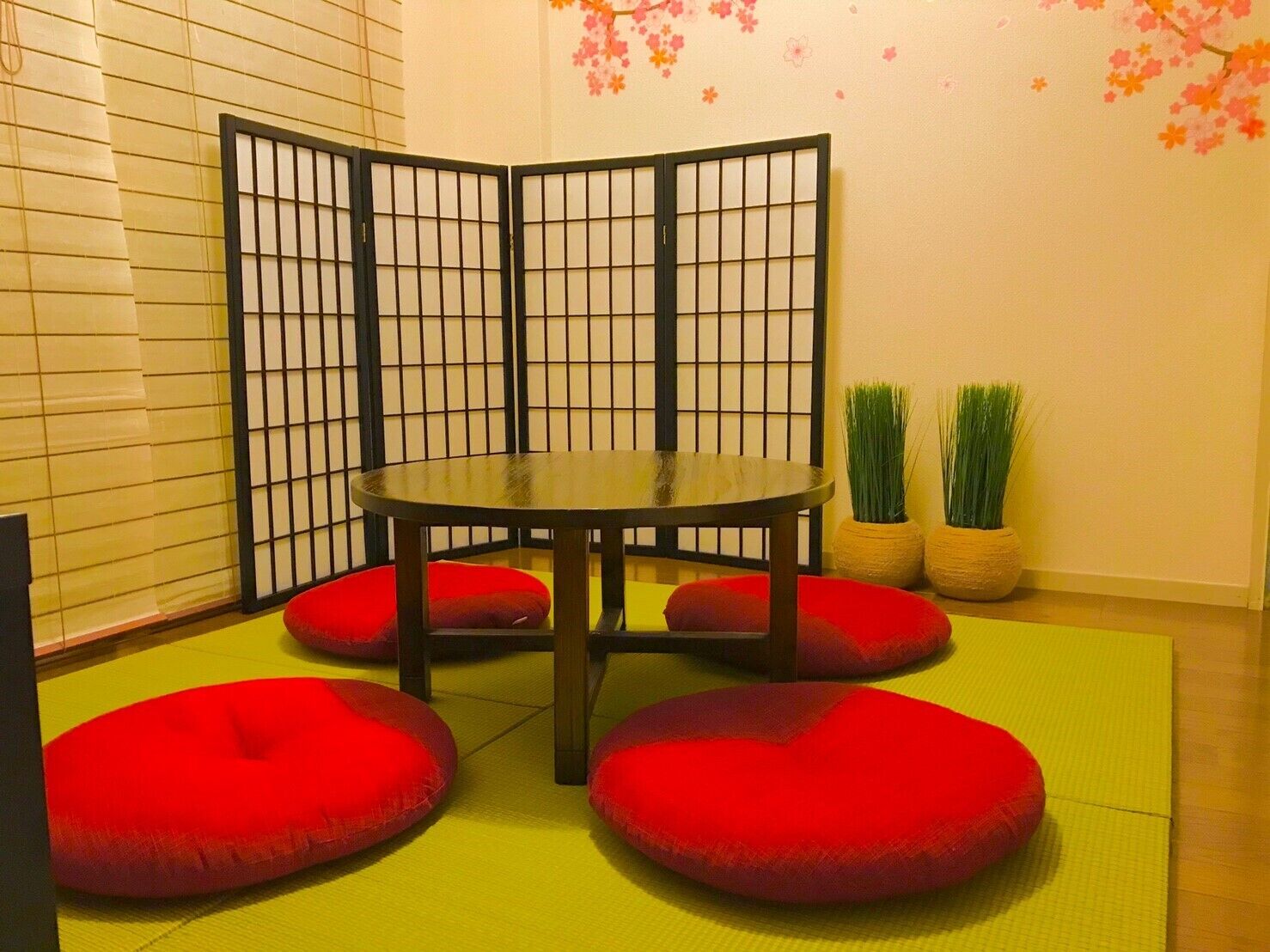 Local Nishijin Apartment