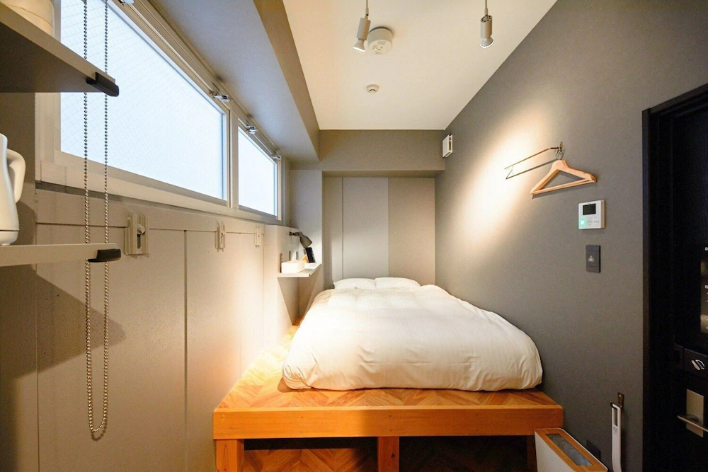 Mizuka Hakata 1