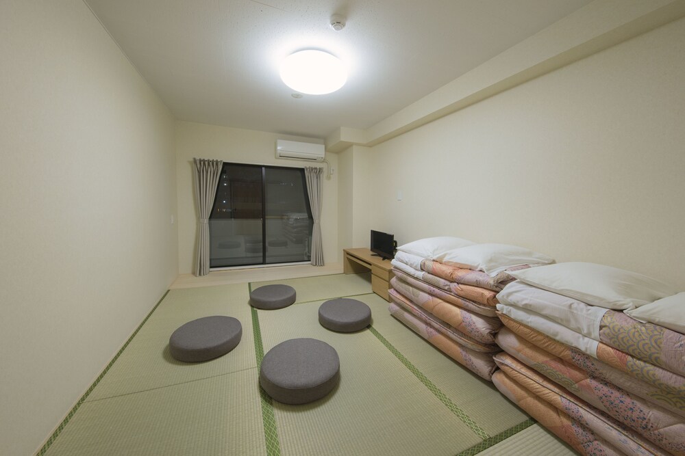 Montan Hakata Hostel