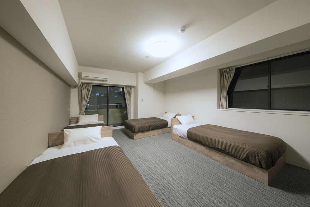 Montan Hakata Hostel
