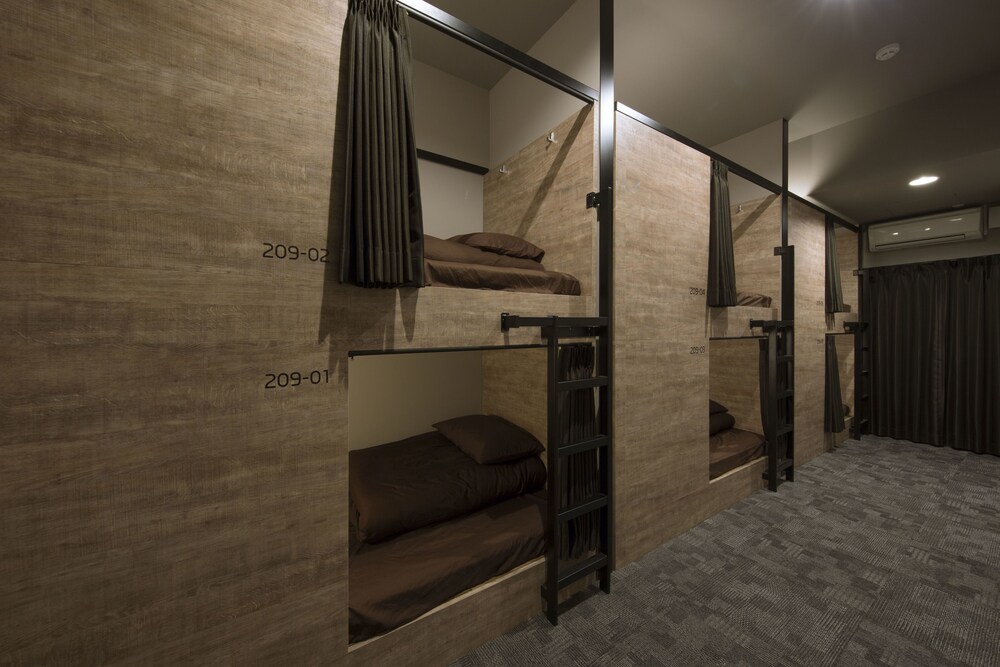 Montan Hakata Hostel
