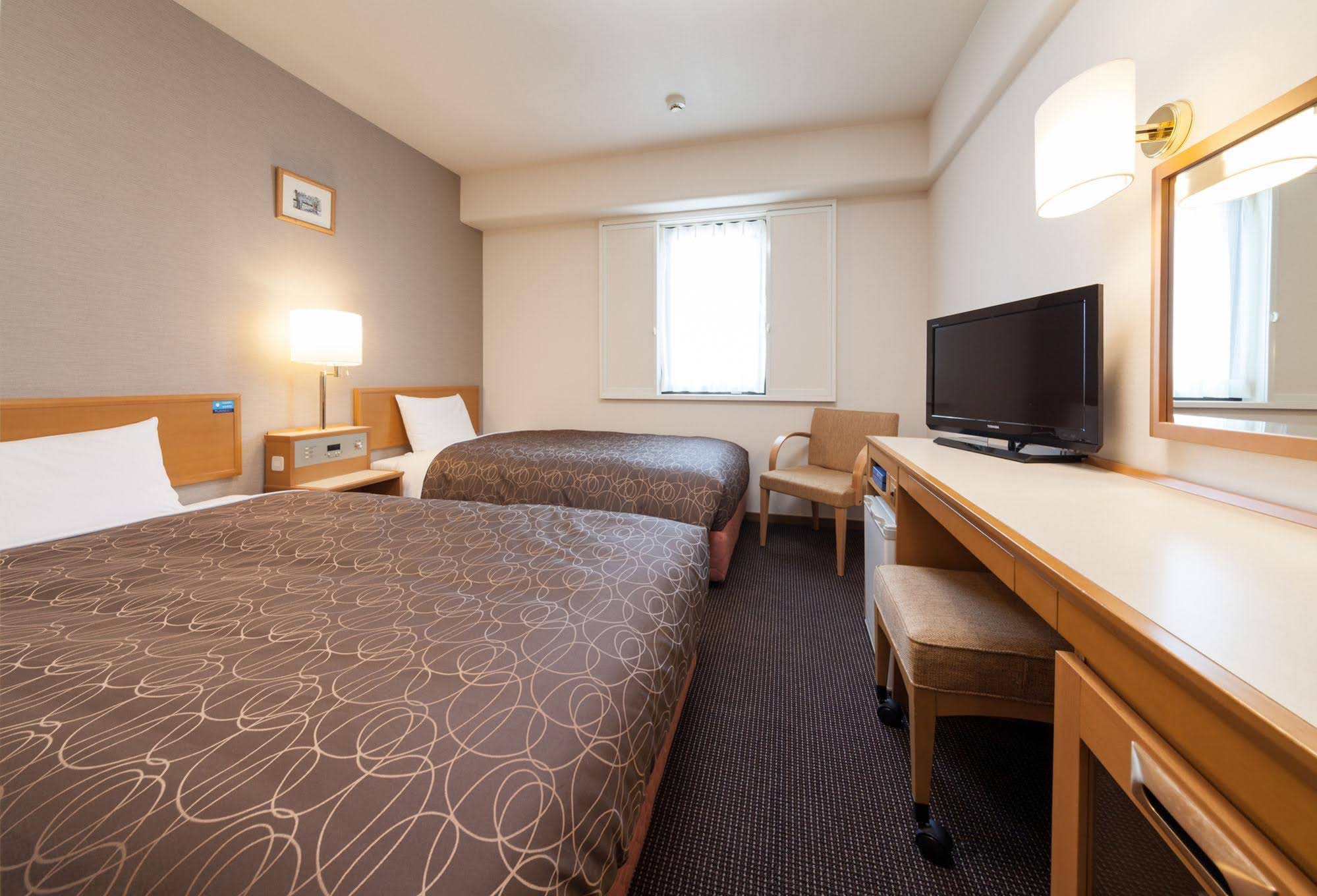 Nishitetsu Inn Tenjin