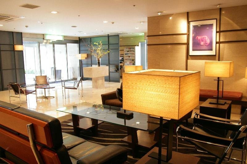 Plaza Hotel Tenjin