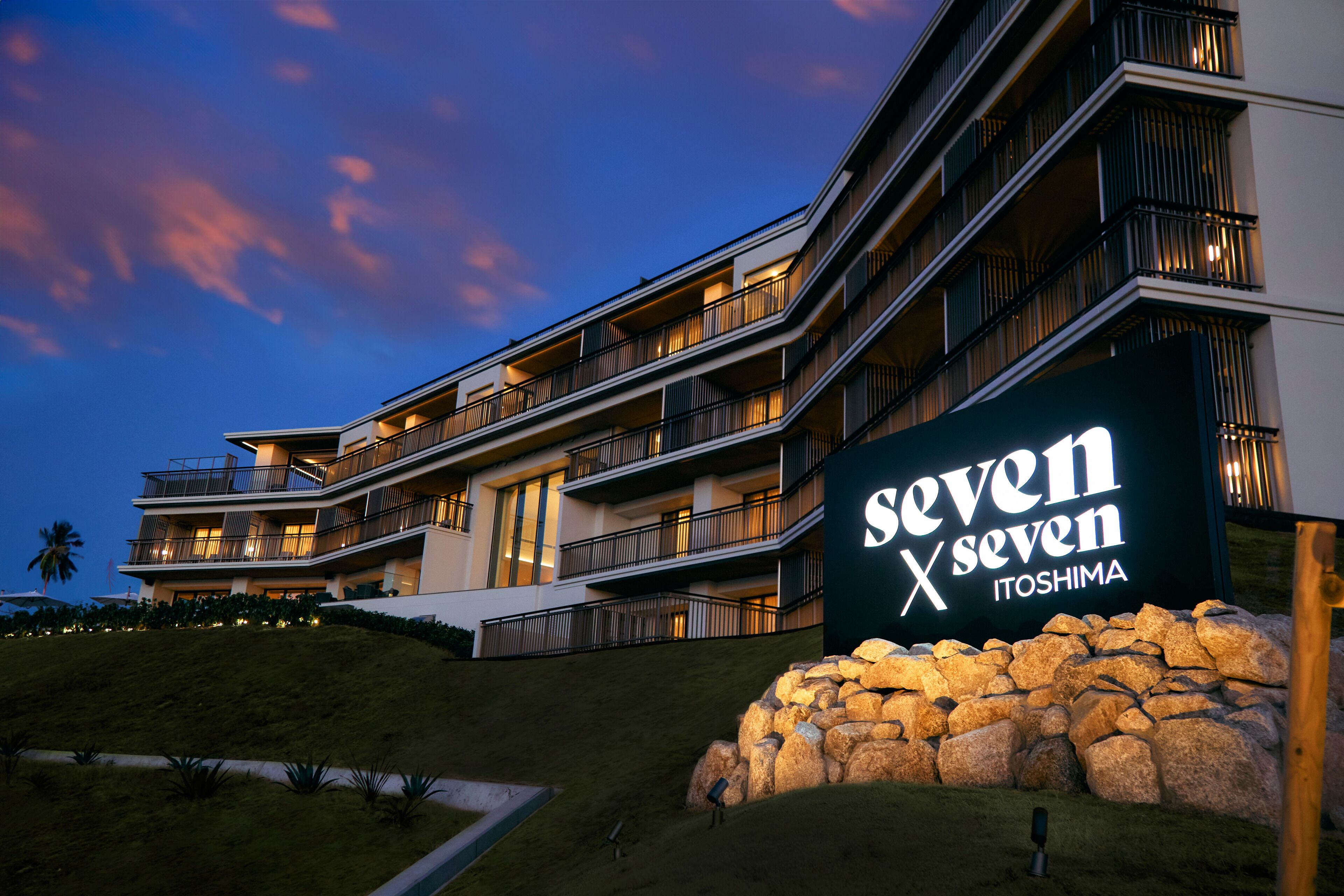 Seven X Seven Itoshima