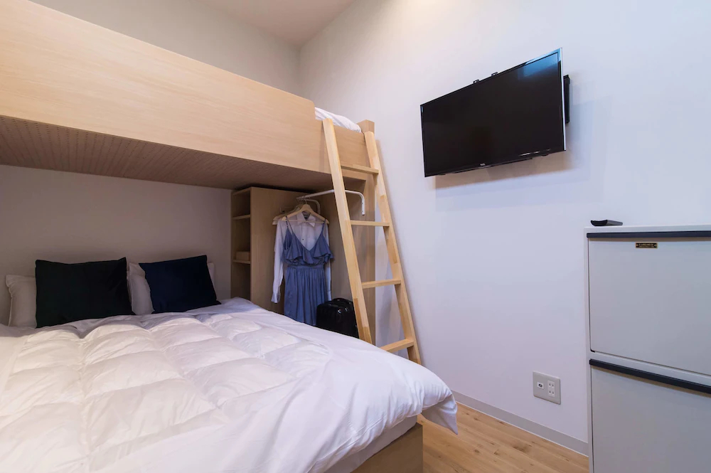 Ten Apartment Hotel
