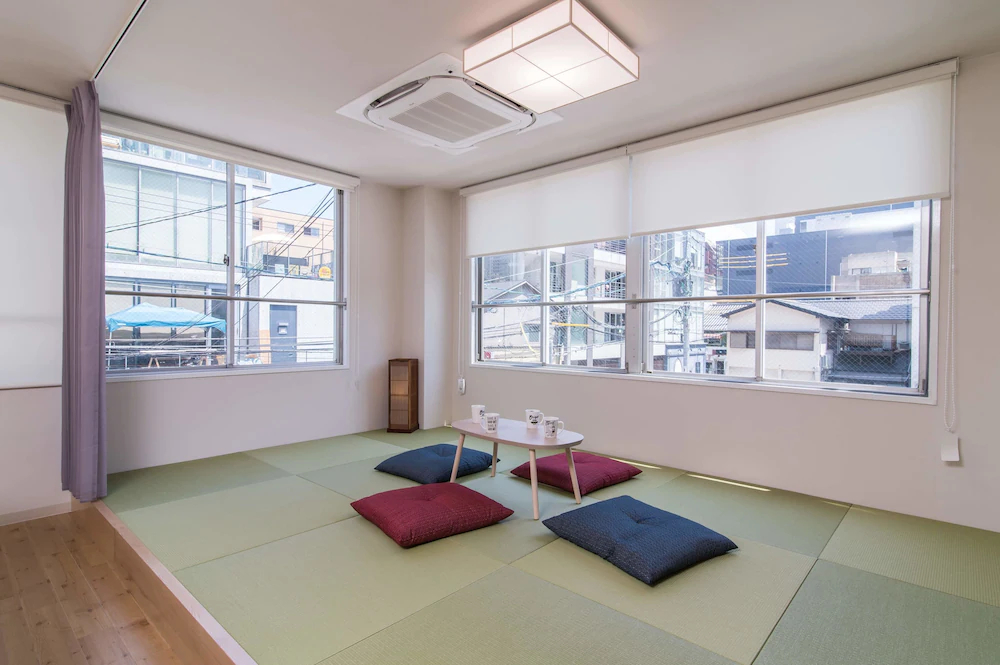 Ten Apartment Hotel