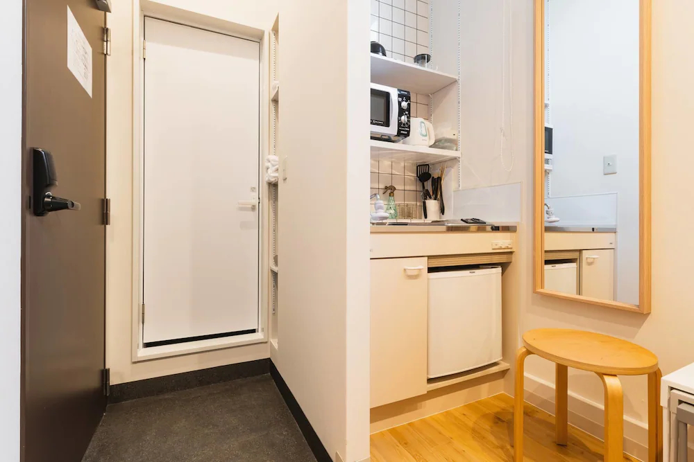 Ten Apartment Hotel