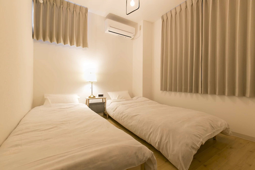 Ten Apartment Hotel
